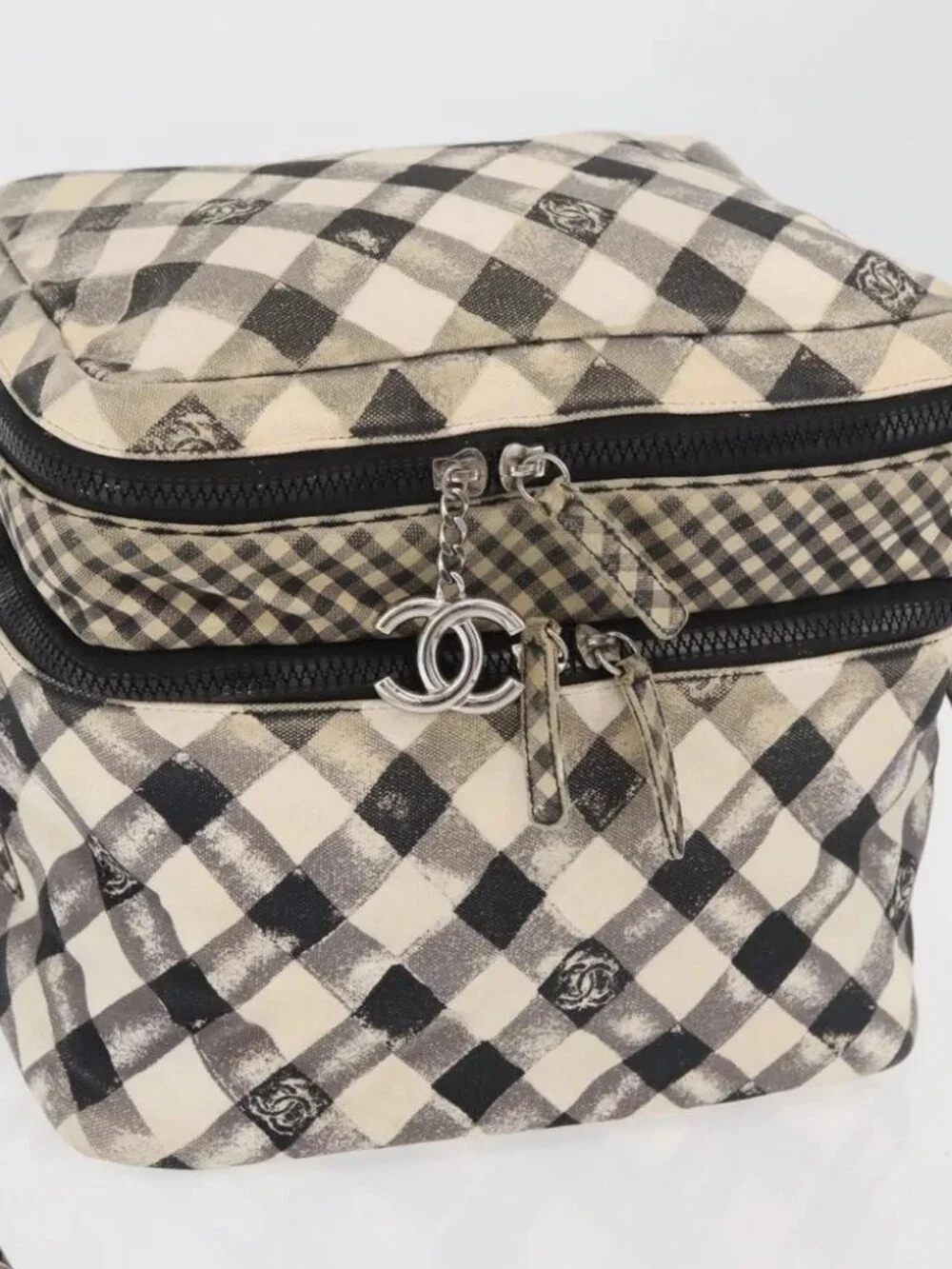 CHANEL Shoulder Bag Canvas Beige Silver CC Auth 177319